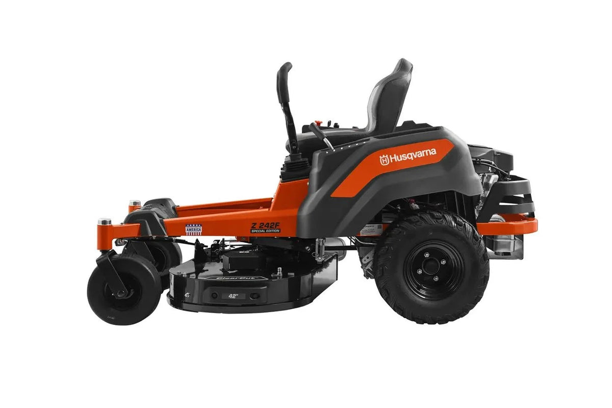 Husqvarna Z242F Special Edition - HUSQVARNA