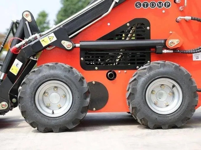 Mini Skid Steer Loader Track Wheel Honda EPA Gas 22.1 HP Engine